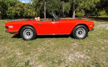 Triumph-tr6-1972-red