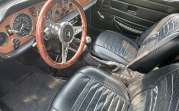 Triumph-tr6-1973-blue-12