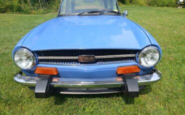 Triumph-tr6-1973-blue-2