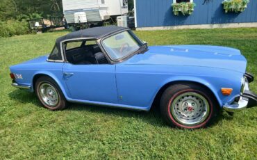 Triumph-tr6-1973-blue-3