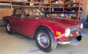 Triumph-tr6-1974-13