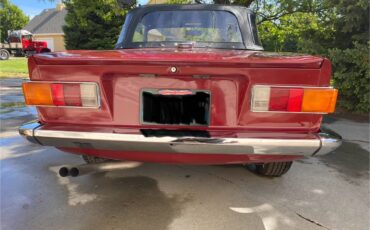 Triumph-tr6-1974-2