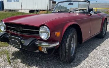 Triumph-tr6-1975-red-14