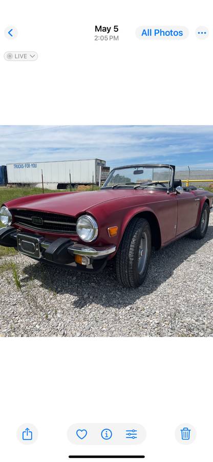 Triumph-tr6-1975-red-14