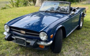 Triumph-tr6-1976-blue-1