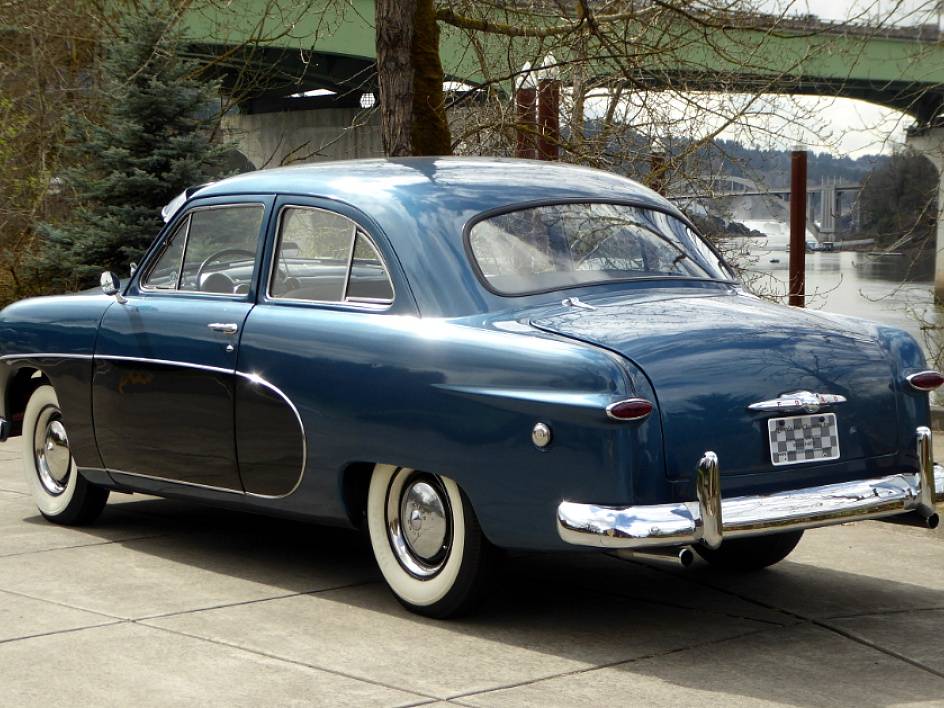 Tudor-crestliner-1949-blue-2