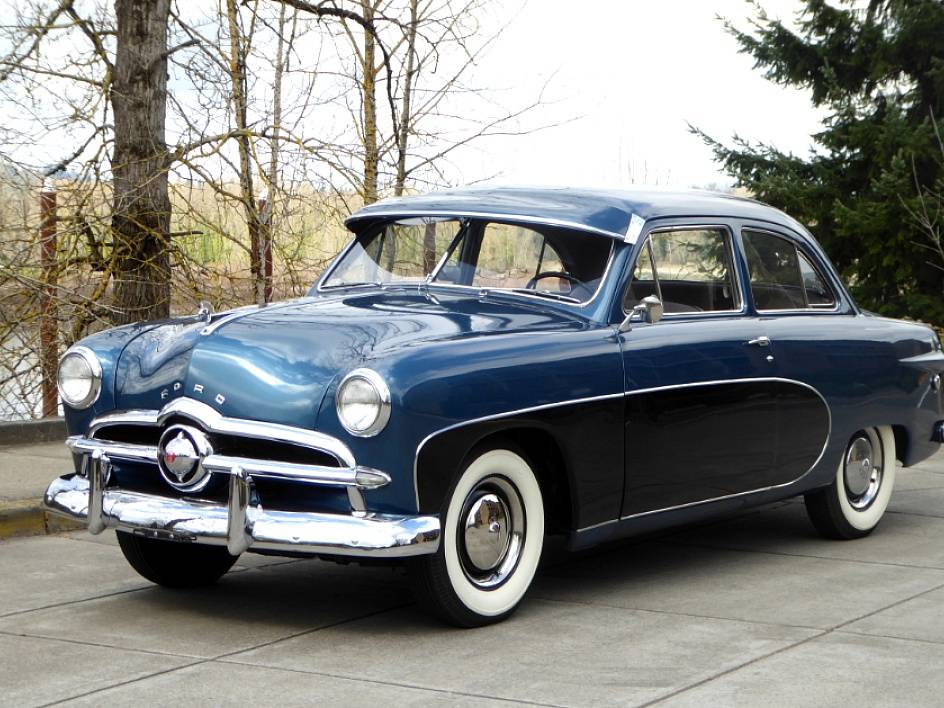 Tudor-crestliner-1949-blue