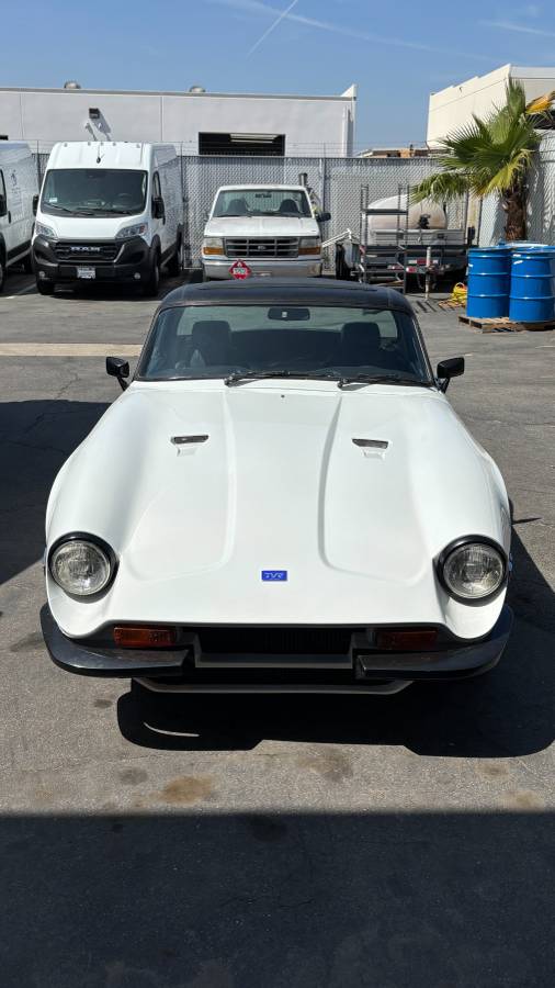 Tvr-2500m-1974-white-1