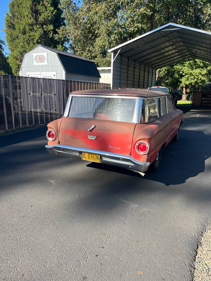 Two-door-wagon-1960-red-3