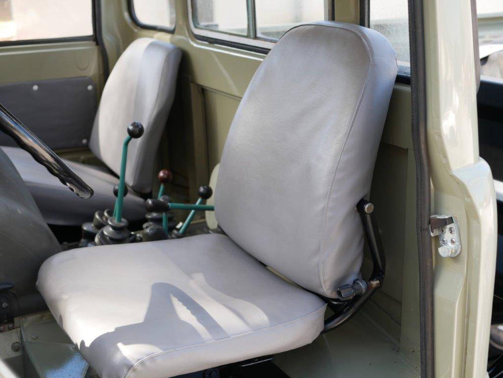 Unimog-diesel-1972-green-6