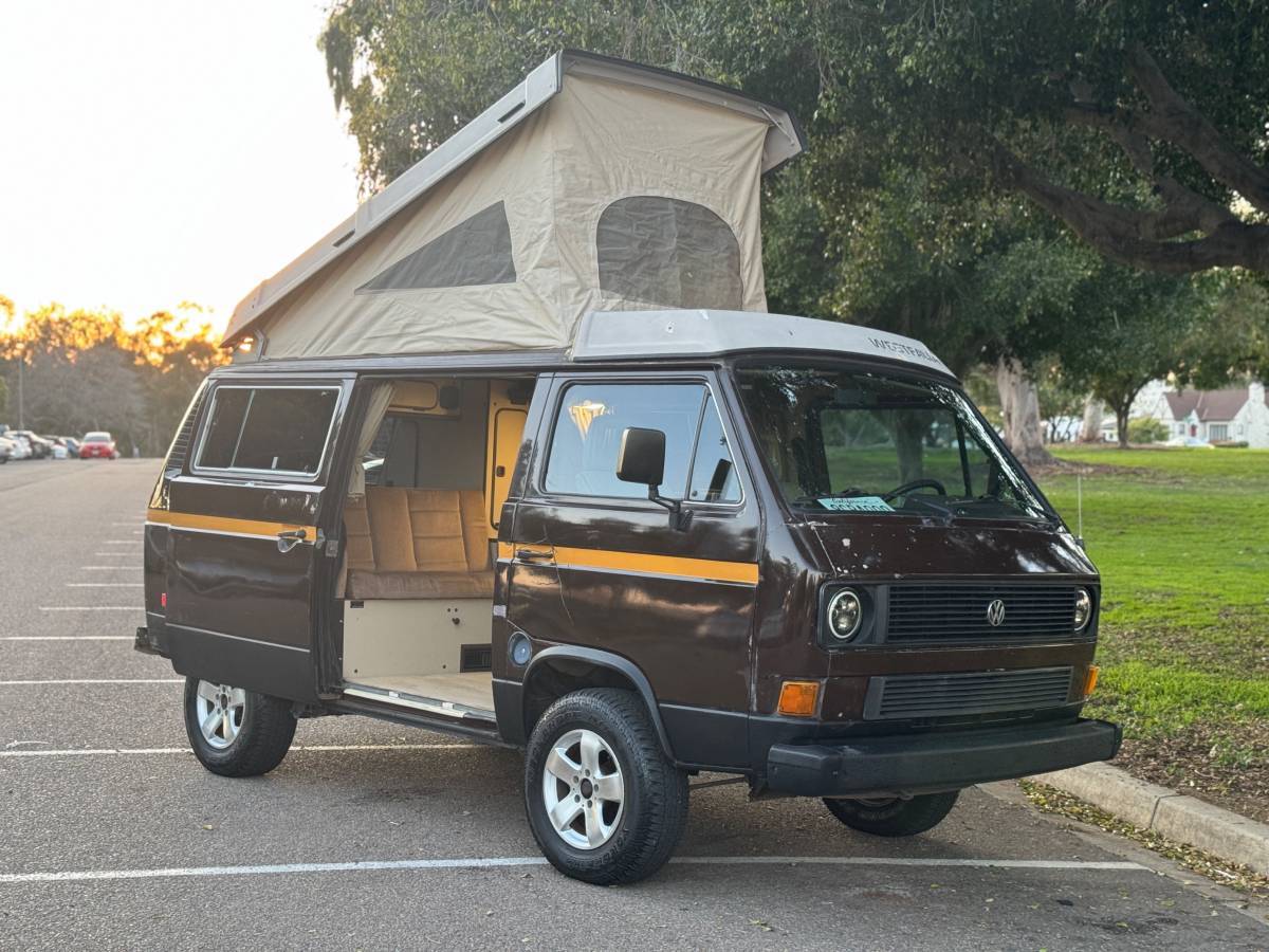 Vanagon-westfalia-1985-brown