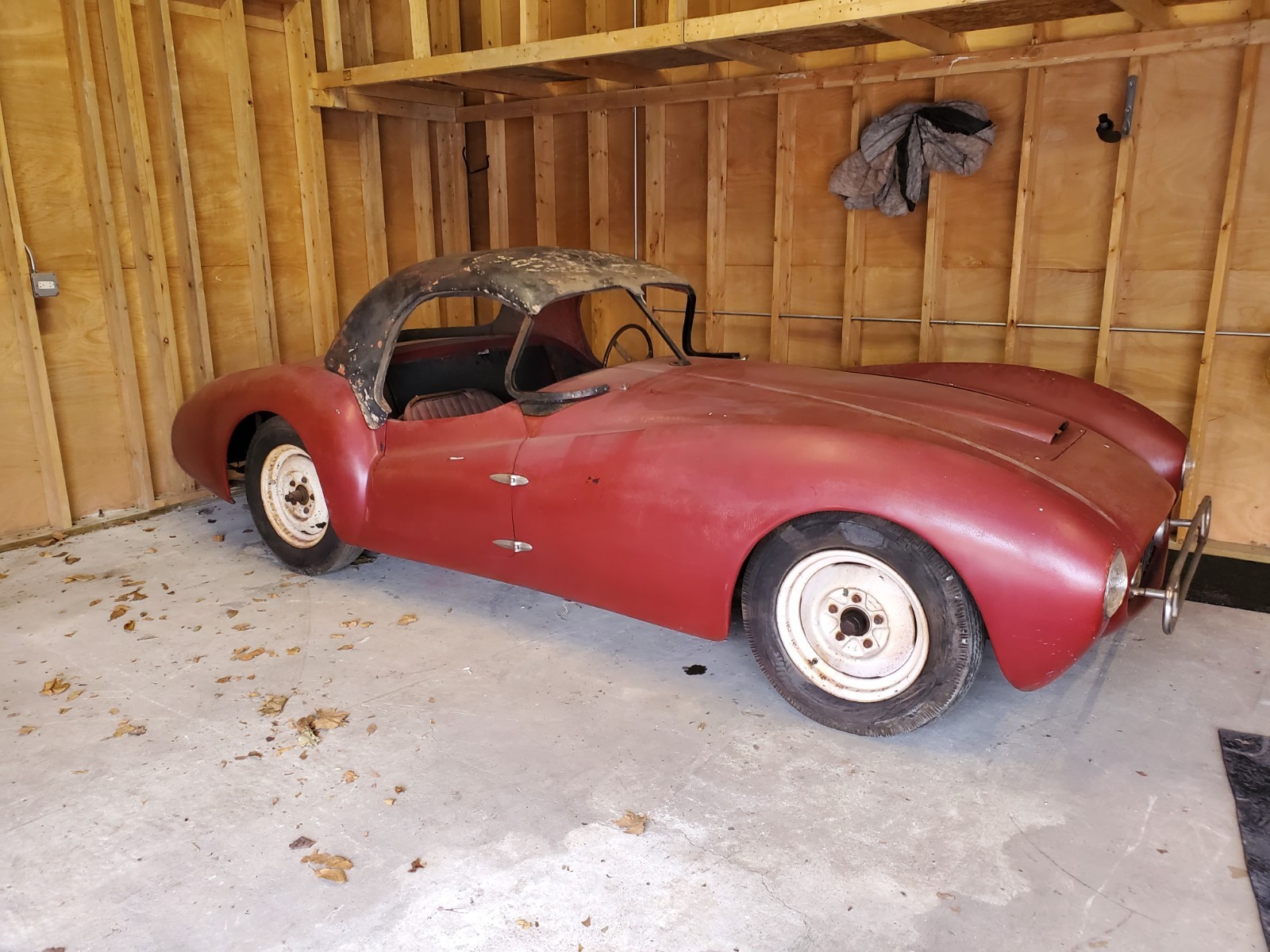 Victress-S1A-Roadster-1954-Race-Car-3