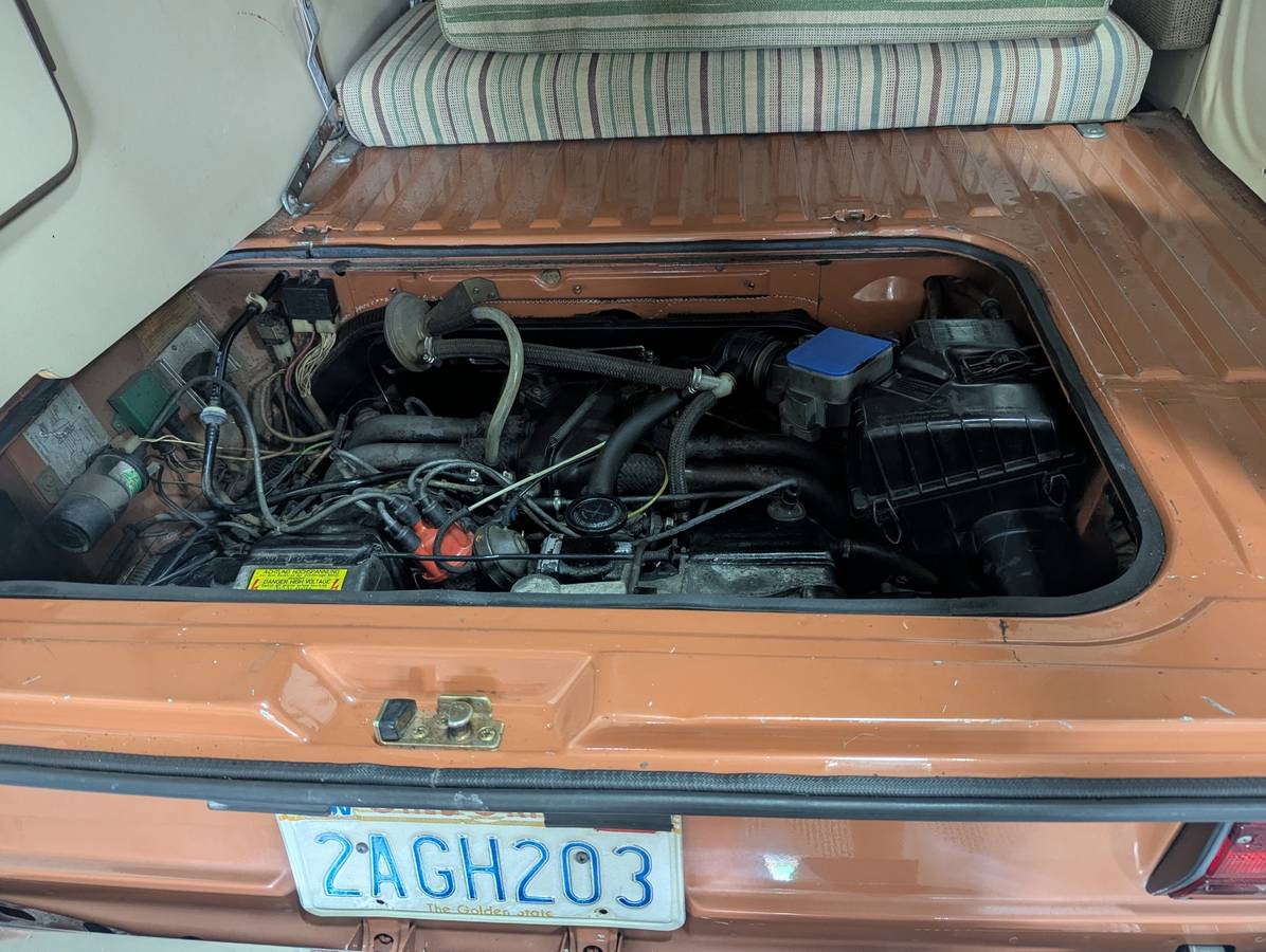 Volkswagen-1982-2
