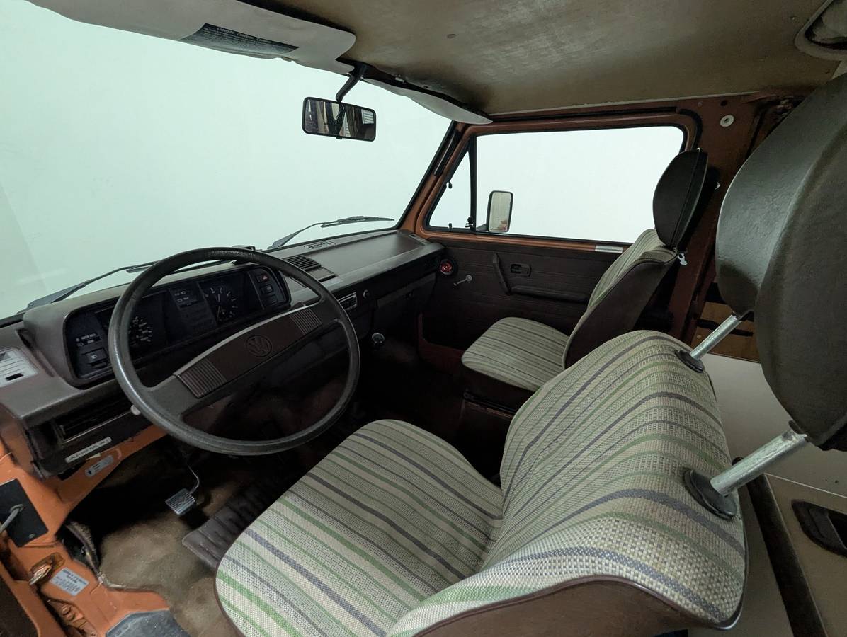 Volkswagen-1982-20