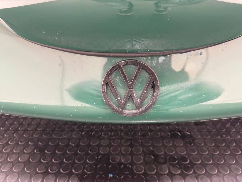 Volkswagen-Beetle-1969-Peru-Green-Black-10