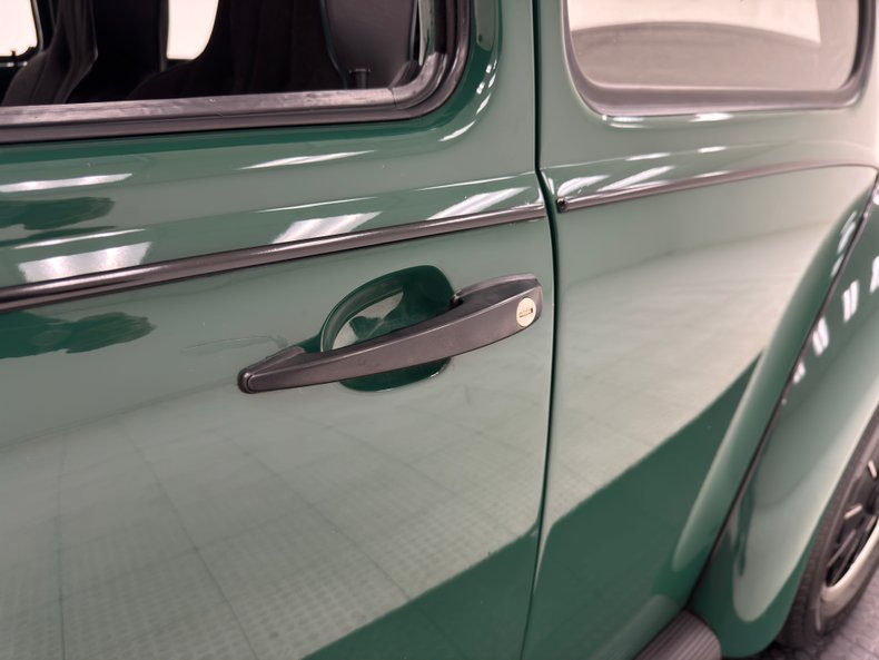 Volkswagen-Beetle-1969-Peru-Green-Black-15