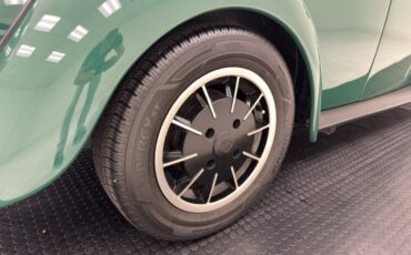 Volkswagen-Beetle-1969-Peru-Green-Black-20