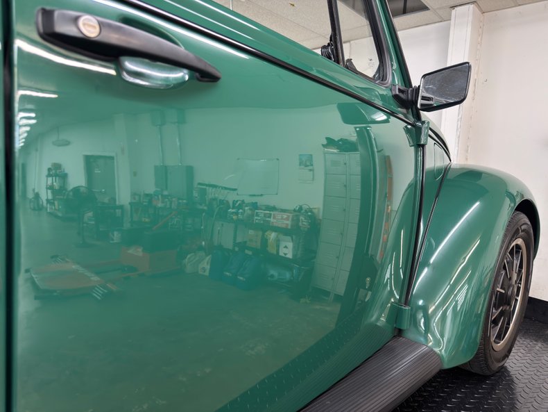 Volkswagen-Beetle-1969-Peru-Green-Black-22