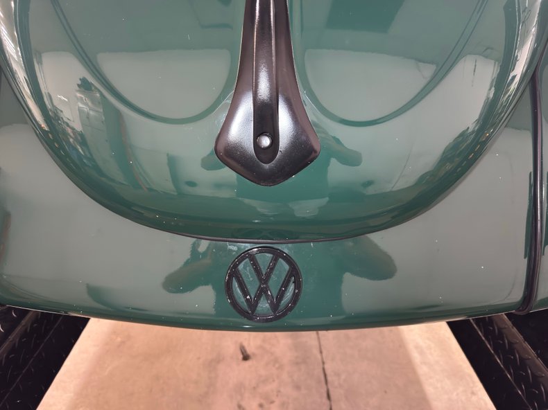 Volkswagen-Beetle-1969-Peru-Green-Black-24