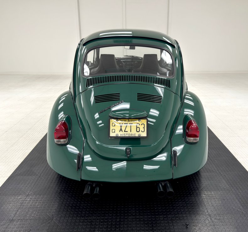Volkswagen-Beetle-1969-Peru-Green-Black-3