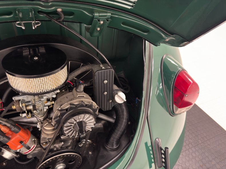 Volkswagen-Beetle-1969-Peru-Green-Black-40