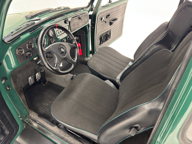 Volkswagen-Beetle-1969-Peru-Green-Black-44