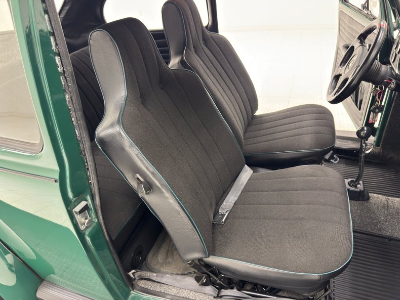 Volkswagen-Beetle-1969-Peru-Green-Black-46