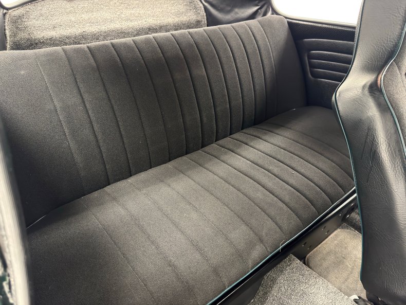 Volkswagen-Beetle-1969-Peru-Green-Black-48