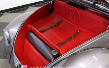 Volkswagen-Beetle-1973-Cosmic-Quartz-Red-28
