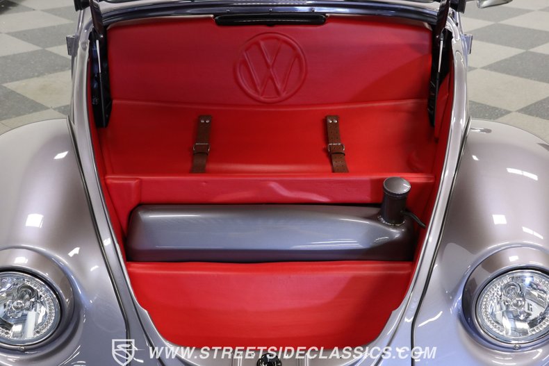 Volkswagen-Beetle-1973-Cosmic-Quartz-Red-29