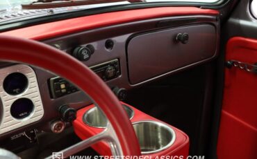 Volkswagen-Beetle-1973-Cosmic-Quartz-Red-38