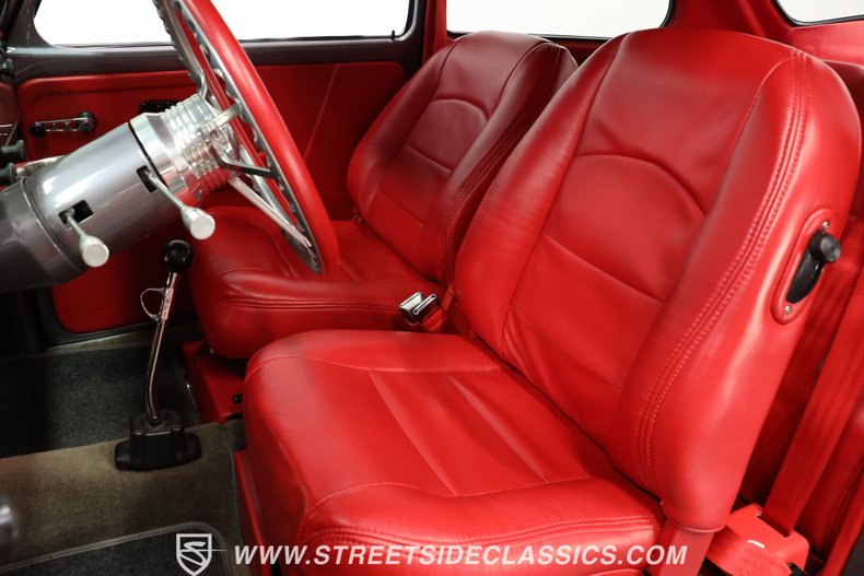 Volkswagen-Beetle-1973-Cosmic-Quartz-Red-39