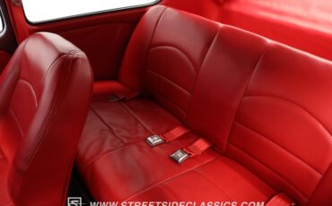 Volkswagen-Beetle-1973-Cosmic-Quartz-Red-40