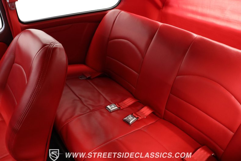 Volkswagen-Beetle-1973-Cosmic-Quartz-Red-40