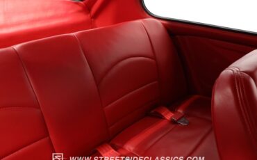 Volkswagen-Beetle-1973-Cosmic-Quartz-Red-41