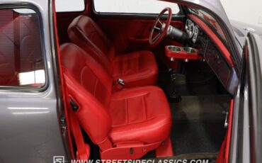 Volkswagen-Beetle-1973-Cosmic-Quartz-Red-43