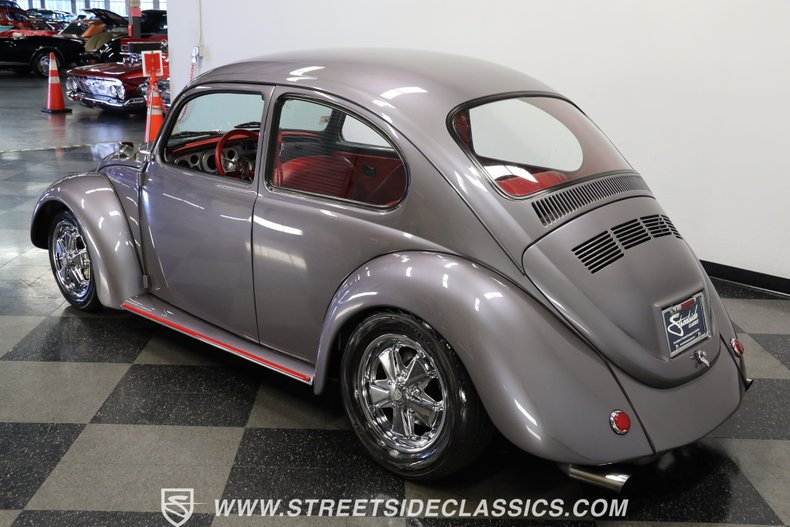 Volkswagen-Beetle-1973-Cosmic-Quartz-Red-5