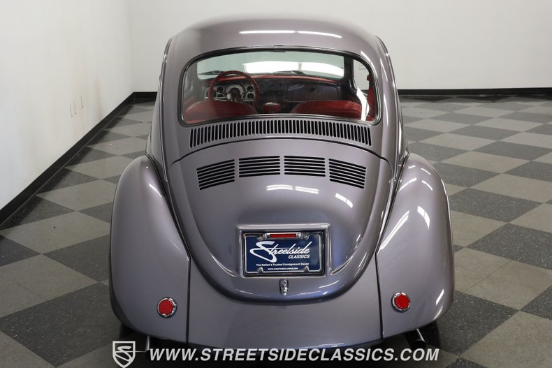 Volkswagen-Beetle-1973-Cosmic-Quartz-Red-7