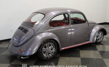 Volkswagen-Beetle-1973-Cosmic-Quartz-Red-8