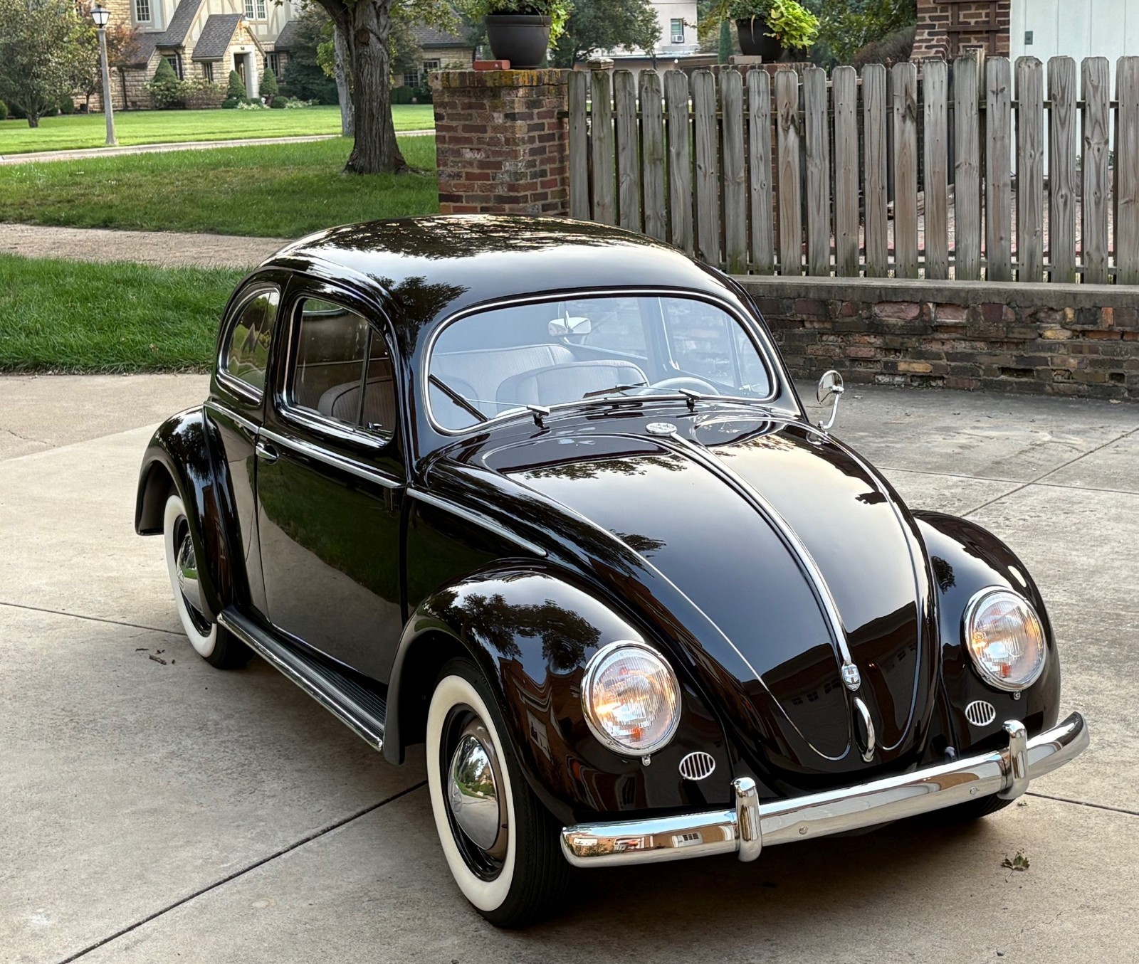 Volkswagen-Beetle-Classic-1952-1