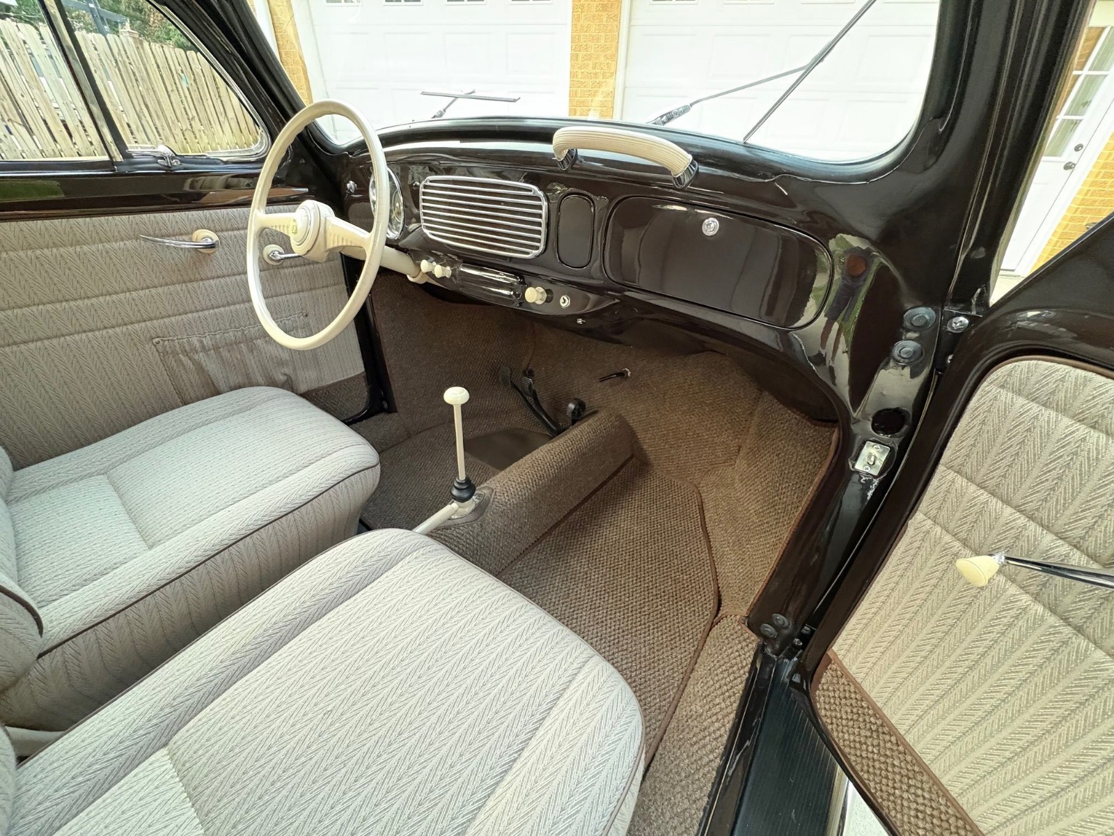 Volkswagen-Beetle-Classic-1952-20