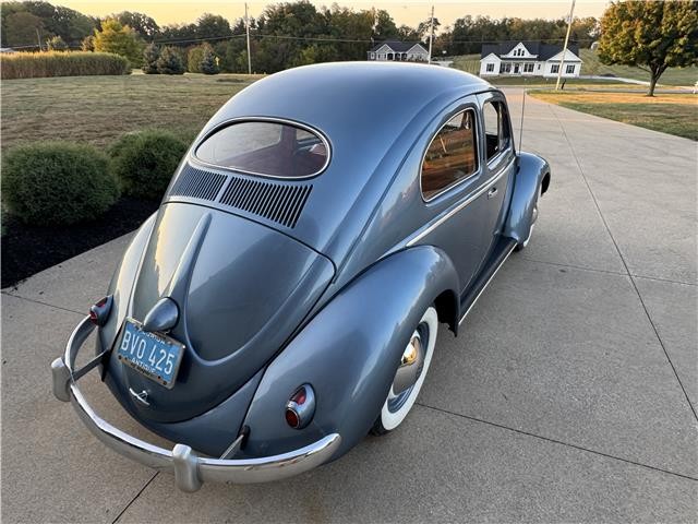 Volkswagen-Beetle-Classic-1954-2-Door-Hatchback-4