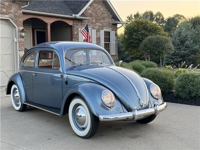 Volkswagen-Beetle-Classic-1954-2-Door-Hatchback