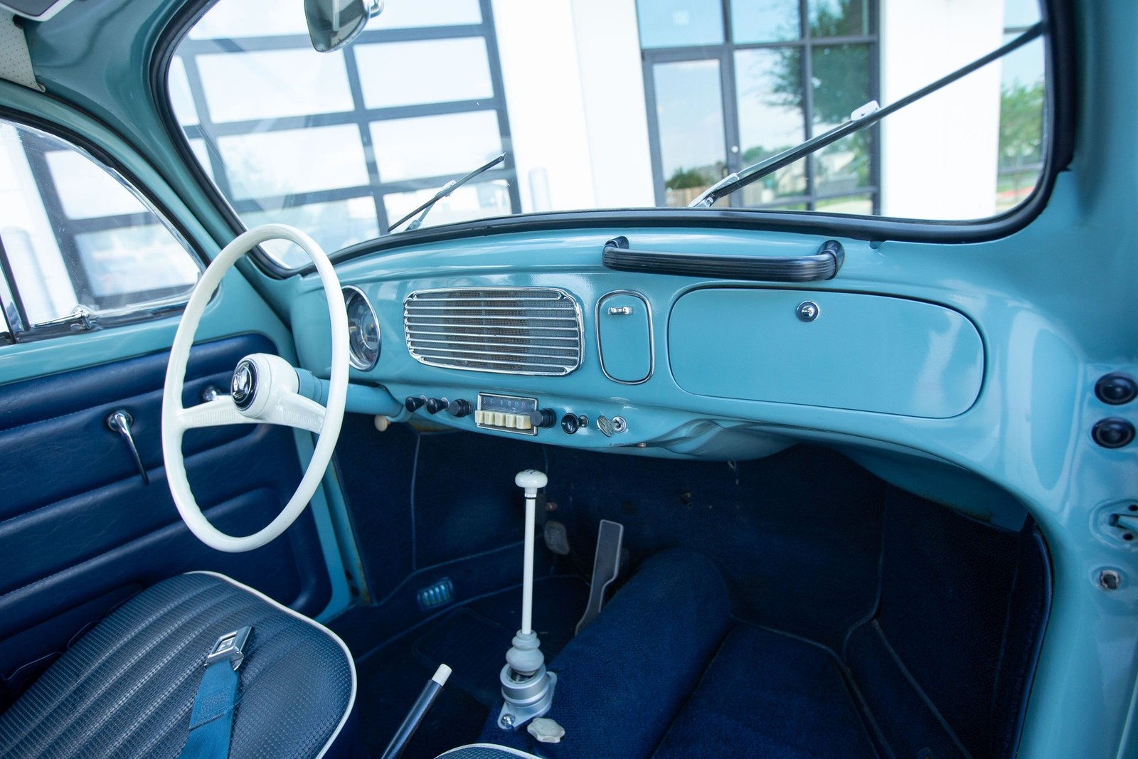 Volkswagen-Beetle-Classic-1957-Sedan-10