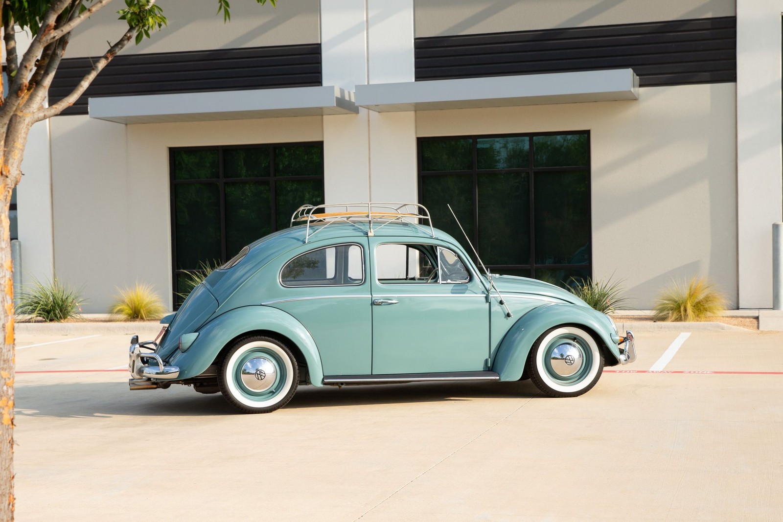 Volkswagen-Beetle-Classic-1957-Sedan-16