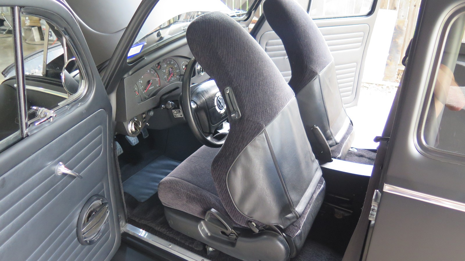 Volkswagen-Beetle-Classic-1959-Sedan-29
