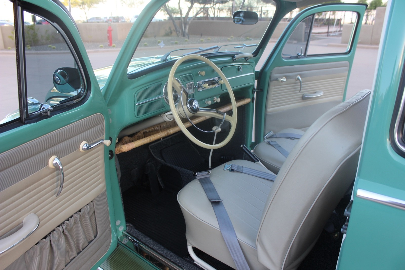Volkswagen-Beetle-Classic-1963-Coupe-10
