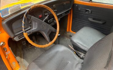 Volkswagen-Beetle-Classic-1974-Coupe-5