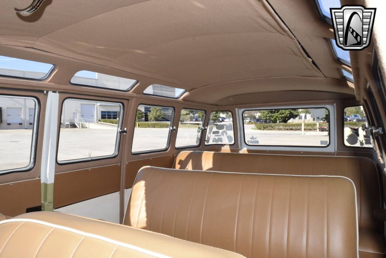 Volkswagen-BusVanagon-1958-other-25
