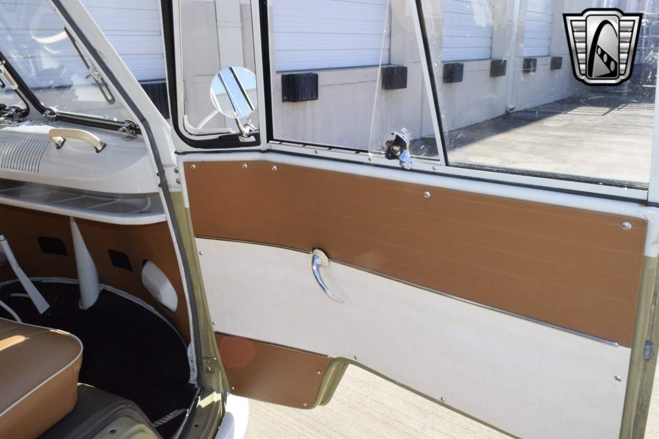 Volkswagen-BusVanagon-1958-other-26